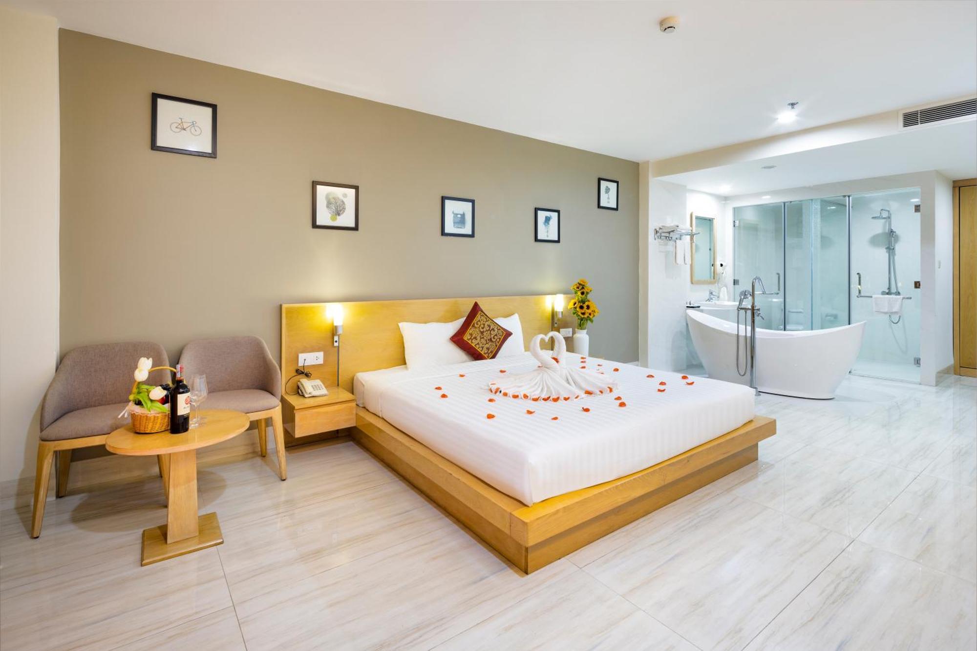 Gibson Hotel Nha Trang Exterior foto