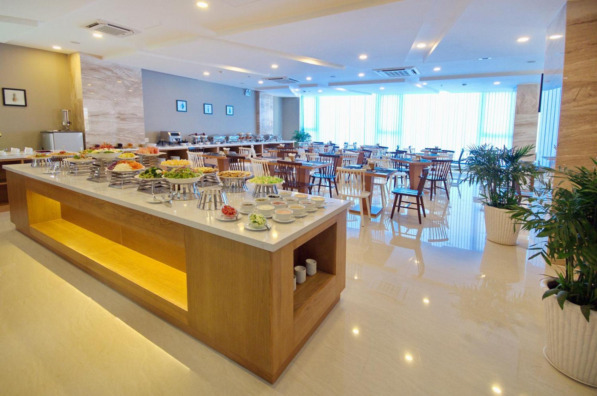 Gibson Hotel Nha Trang Exterior foto